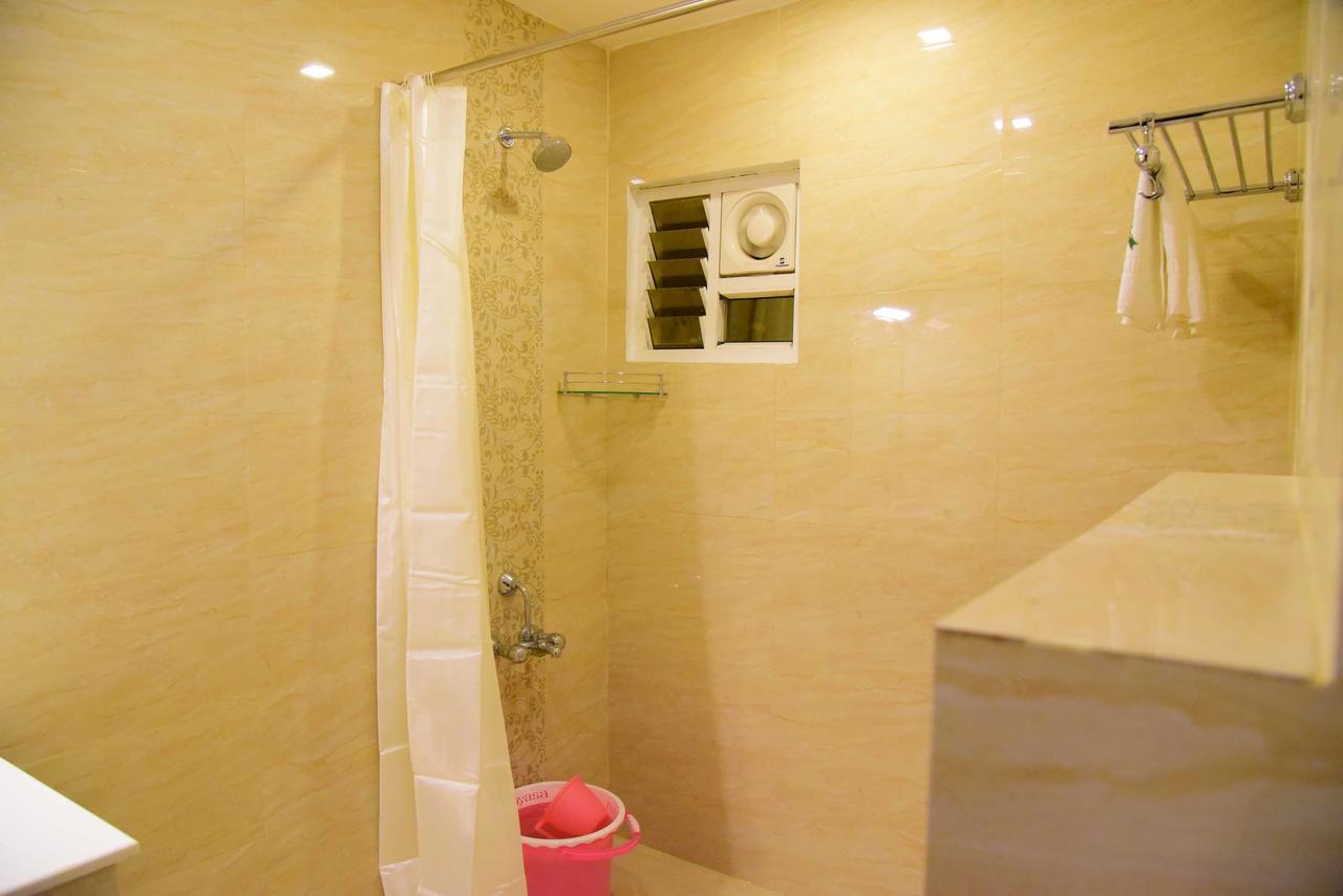 Hotel Sumith Palace Puducherry Eksteriør billede